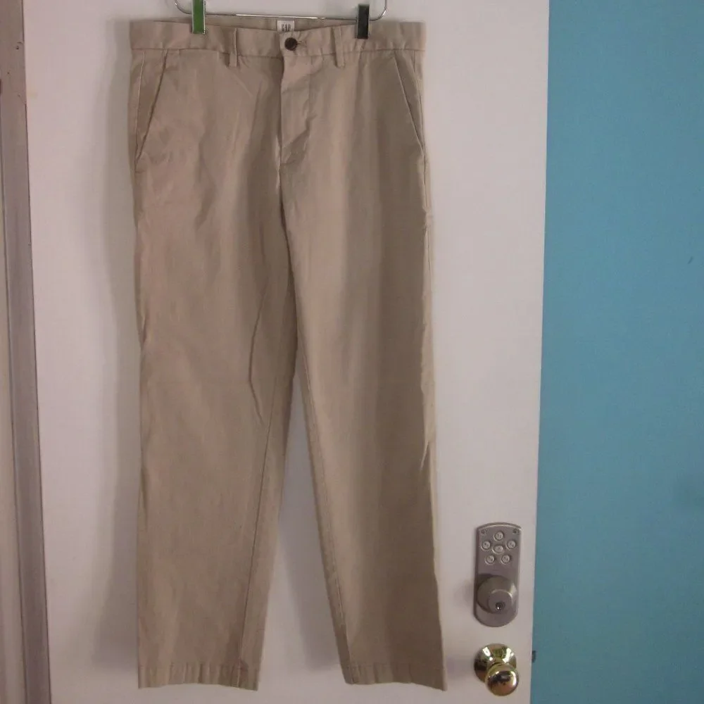Mens Gap Khakis Size 32 X 30 Chino Pants Cotton Straight Leg Tan Iconic Stretch